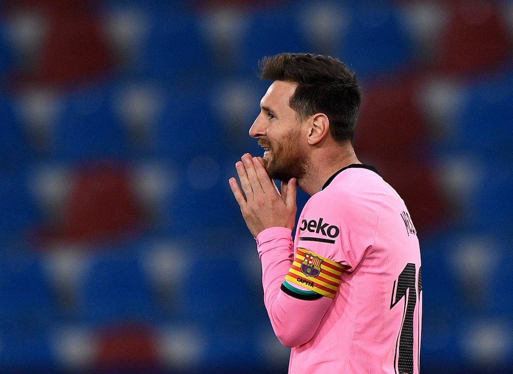 Leo Messi erbjuds megakontrakt för att lämna Barcelona